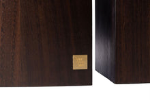 Load image into Gallery viewer, Durban Oval Dining Table
